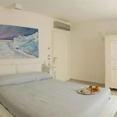 Relais Il Giardino Segreto Maison De Charme Bed & Breakfast 2*