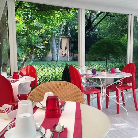 Relais Il Giardino Segreto Maison De Charme Desenzano del Garda
